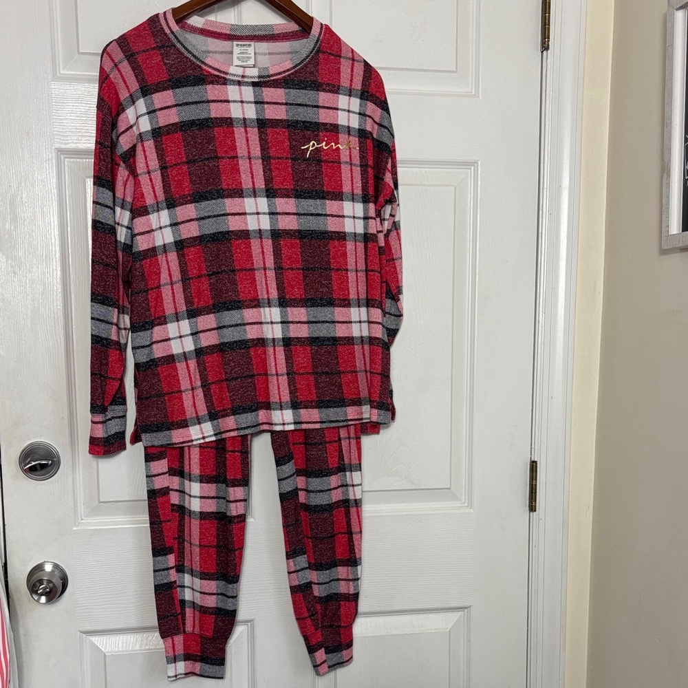 PINK Victoria's Secret Red & Black Plaid Pajama Set flannel